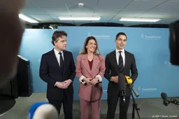 D66, VVD en CDA zijn klaar om akkoord aan fracties voor te leggen