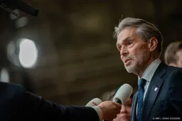 Schoof: goed nieuws dat Revolutionaire Garde op terreurlijst komt