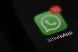 PRIVACY-SCHANDAAL: Meta-medewerkers klappen uit de school: 'WhatsApp-encryptie is een leugen, ze lezen ALLES mee!'