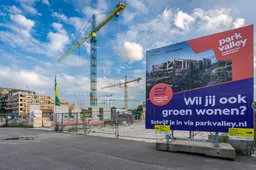 SCHANDAAL: 12.000 sociale huurders bezitten doodleuk één of meerdere KOOPWONINGEN!