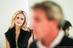 Model Yfke Sturm zegt spijt te hebben van contact met Epstein 