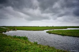 Steeds meer chemische stoffen in water, waarschuwt RIVM