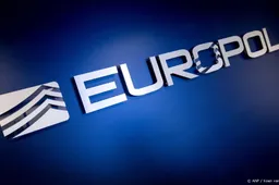Europol meldt inbeslagname van 1,2 miljard euro aan nepgeld