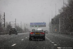 Rijkswaterstaat: pas rijstijl aan en hou rekening met gladheid