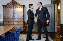 Heerma wil als minister band met medeoverheden herstellen