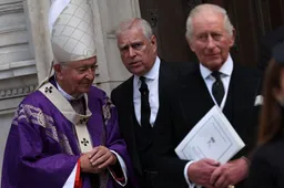 Koning na arrestatie Andrew: recht moet zijn beloop hebben