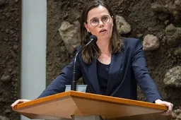 Bikker: gewone man en vrouw betalen rekening van kabinet