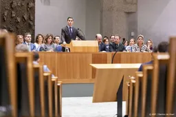 Jetten zoekt samenwerking om 'los te trekken wat vastzit'