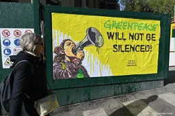 Rechtbank VS halveert megaboete voor Greenpeace