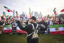 Honderden demonstreren tegen Iraans regime met mars om Malieveld
