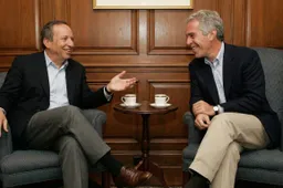 Epstein-vriendje Larry Summers gepakt: elitaire oud-minister stapt op bij Harvard