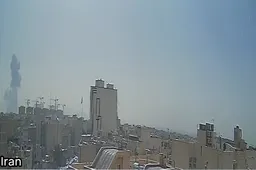 BREEK: Israel valt Iran aan