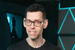 Tom Bilyeu waarschuwt: 'Epstein-files bewijzen dat AI wordt gebruikt voor massale mind control'