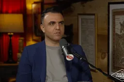 TUCKER CARLSON VERBREEKT DE STILTE: De ongemakkelijke waarheid over de vernietiging van christenen in het Midden-Oosten