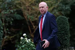 Britse minister: ook Iraanse raketten richting Cyprus waargenomen