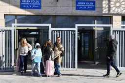 Turkije en Iran sluiten grens voor dagjesmensen