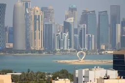 Ambassades waarschuwen Nederlanders in Golfstaten: blijf binnen