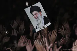 Uitvaartplechtigheid van drie dagen aangekondigd voor Khamenei 