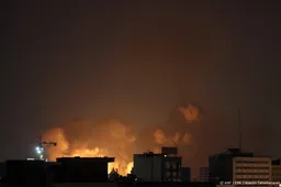 Teheran hevig onder vuur, Israël kondigt 'nieuwe fase' aan