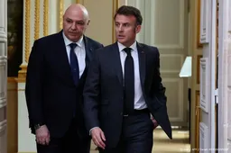 Libanese president belt met Macron over de-escalatie gevechten 