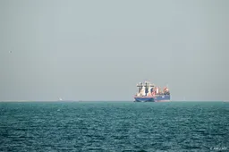 Turks schip is met toestemming Iran Straat van Hormuz gepasseerd