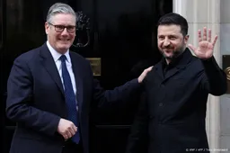 Starmer verzekert Zelensky van Britse steun