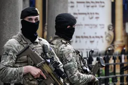 Terrorismeonderzoek naar Antwerpse minderjarigen om autobrand