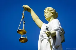 Asielzoeker die land niet uit wil, moet cel in voor mishandeling