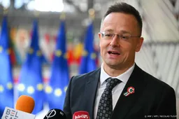 Onderzoeksmedia komen met geluidsopname Szijjártó en Lavrov