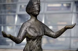 Minderjarige krijgt straf voor plannen terreuraanslagen