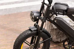 Bizar geweld in Breda: 14-jarige neergestoken door agressief fatbike-tuig