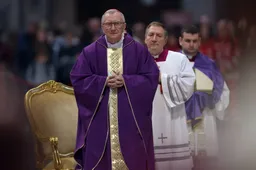 Het Vaticaan grijpt in: Oorlog van VS en Israël in Iran is géén 'rechtvaardige oorlog'