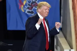 Witte Huis verspreekt zich: Oorlog tegen Iran draait puur om Amerikaanse oliedominantie