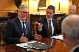 Klimaatpaus Jetten ontmaskerd: wil plots boren naar olie en steunt ondemocratische anti-Brexit coup