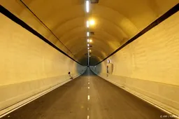 Haagse tunnel nog maanden dicht, gemeente beboet bouwer Strukton