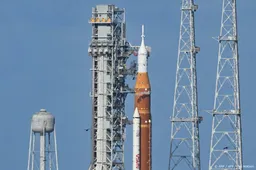 Astronauten begonnen aan eerste reis naar maan sinds 1972