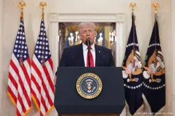 Trump zegt dat het met in Iran neergeschoten vliegers goed gaat