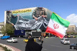 Iran noemt tol op Straat van Hormuz als voorwaarde voor vrede