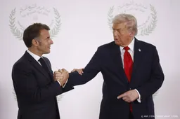 Macron wil met Trump dineren in paleis van Versailles