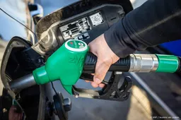 Kabinet kijkt naar lagere wegenbelasting vanwege brandstofprijzen