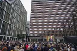 Noorwegen heropent 15 jaar na aanslag Breivik regeringsgebouwen