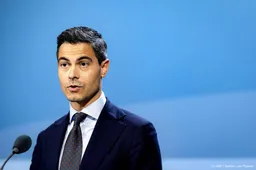 Jetten: wegstemmen asielwetten in senaat zou gemiste kans zijn