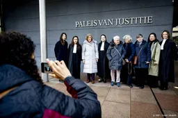 Afstandsmoeders willen ook van anderen erkenning en excuses