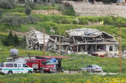Israël zweert aan Hezbollah gelieerde huizen in Libanon te slopen