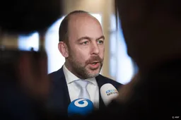 Meerderheid asielwetten in geding, D66 tegen novelle en wetten