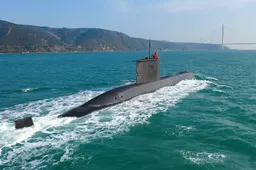 Briljante historische les van Turkse admiraal: falend Amerikaans imperium bijt zich stuk op soevereine naties