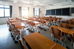 Knettergek: Nederlandse jeugd massaal verdrongen door buitenlanders op door ons betaalde universiteiten