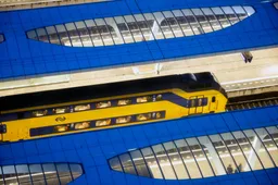 shutterstock_2654069045