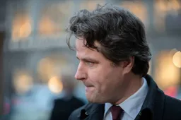 CDA vertoont wéér slappe knieën: keiharde asielwet dreigt te sneuvelen in linkse senaat