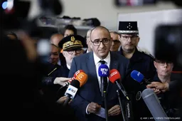 Franse minister wil strenger optreden tegen illegale feesten